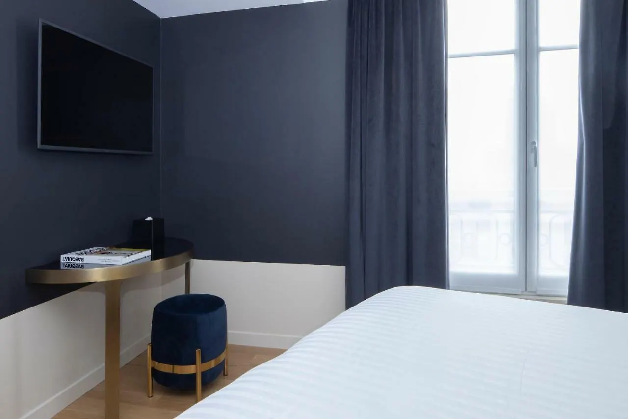 Hotel Parisianer Paryż